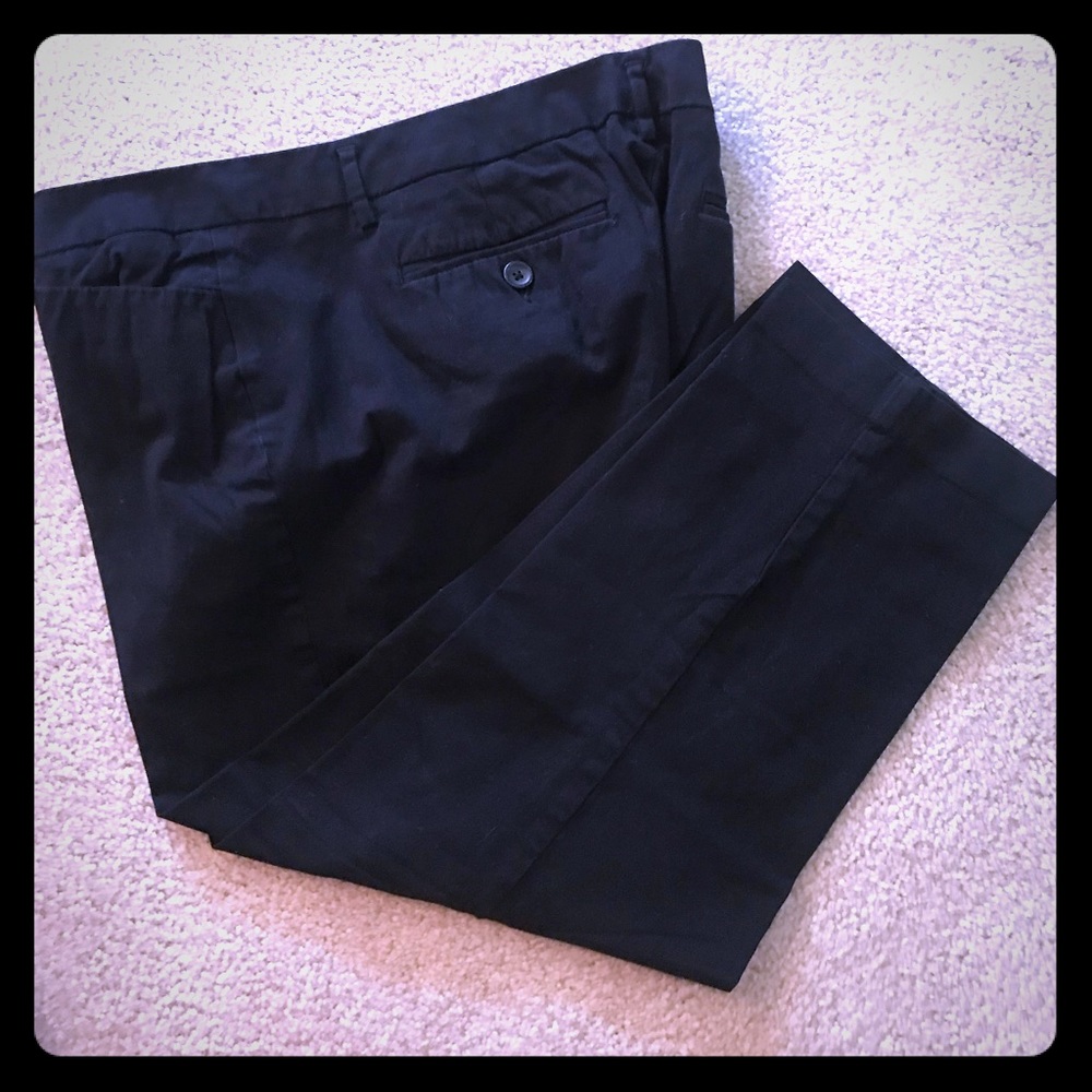 Women’s Ana black ankle length crop, size 16